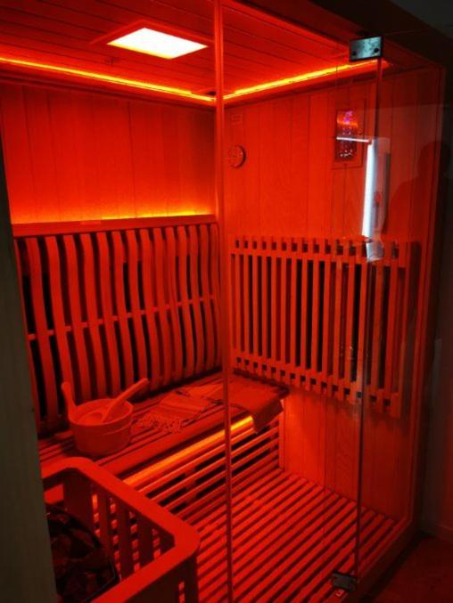 Spabyelleetlui Spa Rouge Ou Bleu มูส์ครอง ภายนอก รูปภาพ